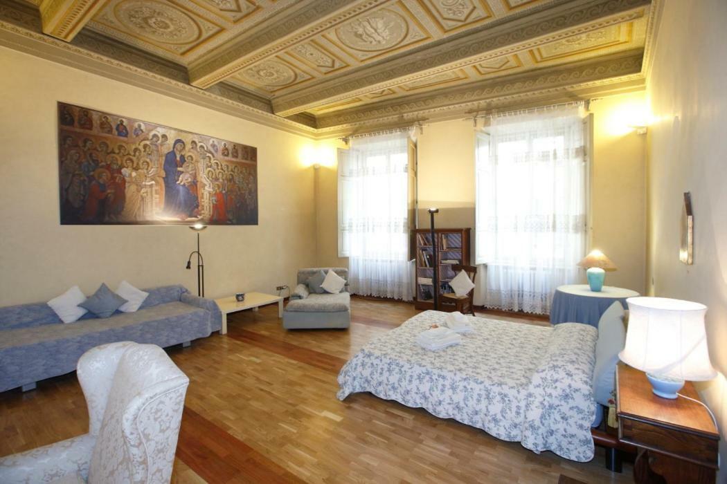 Residenza D'Epoca Montanini Bed & Breakfast Сиена Екстериор снимка