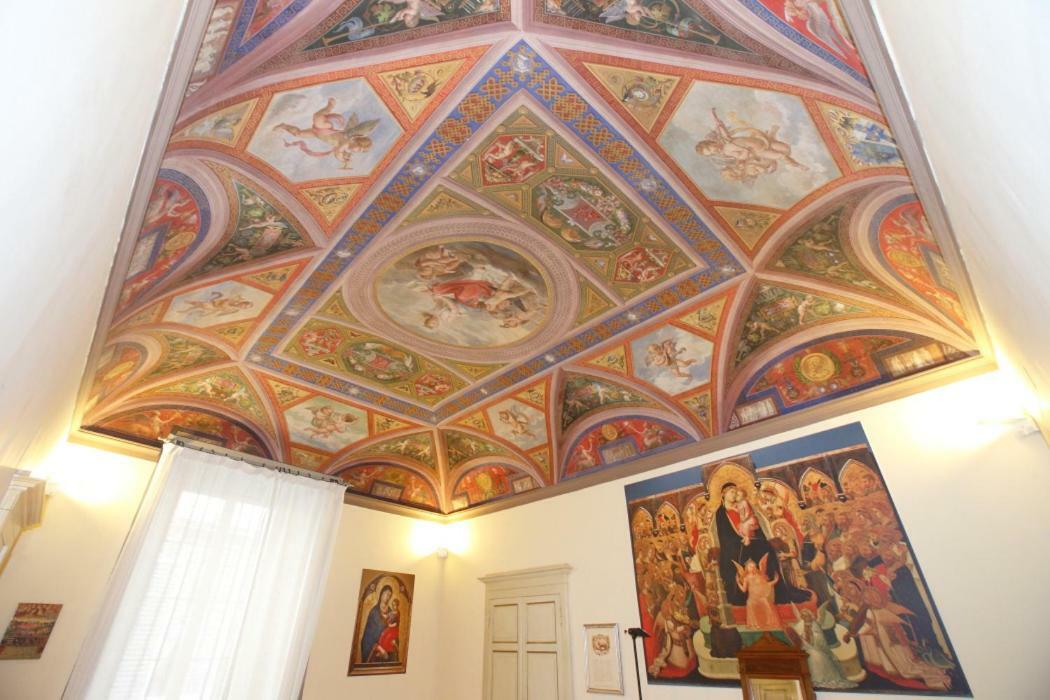 Residenza D'Epoca Montanini Bed & Breakfast Сиена Екстериор снимка